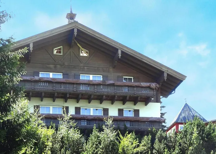 In Dienten With Ski-in Access & Pool *